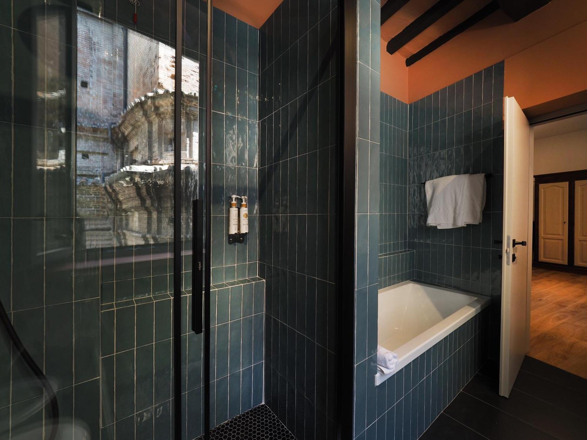 Hotel Priori Secret Garden 佩鲁贾 外观 照片